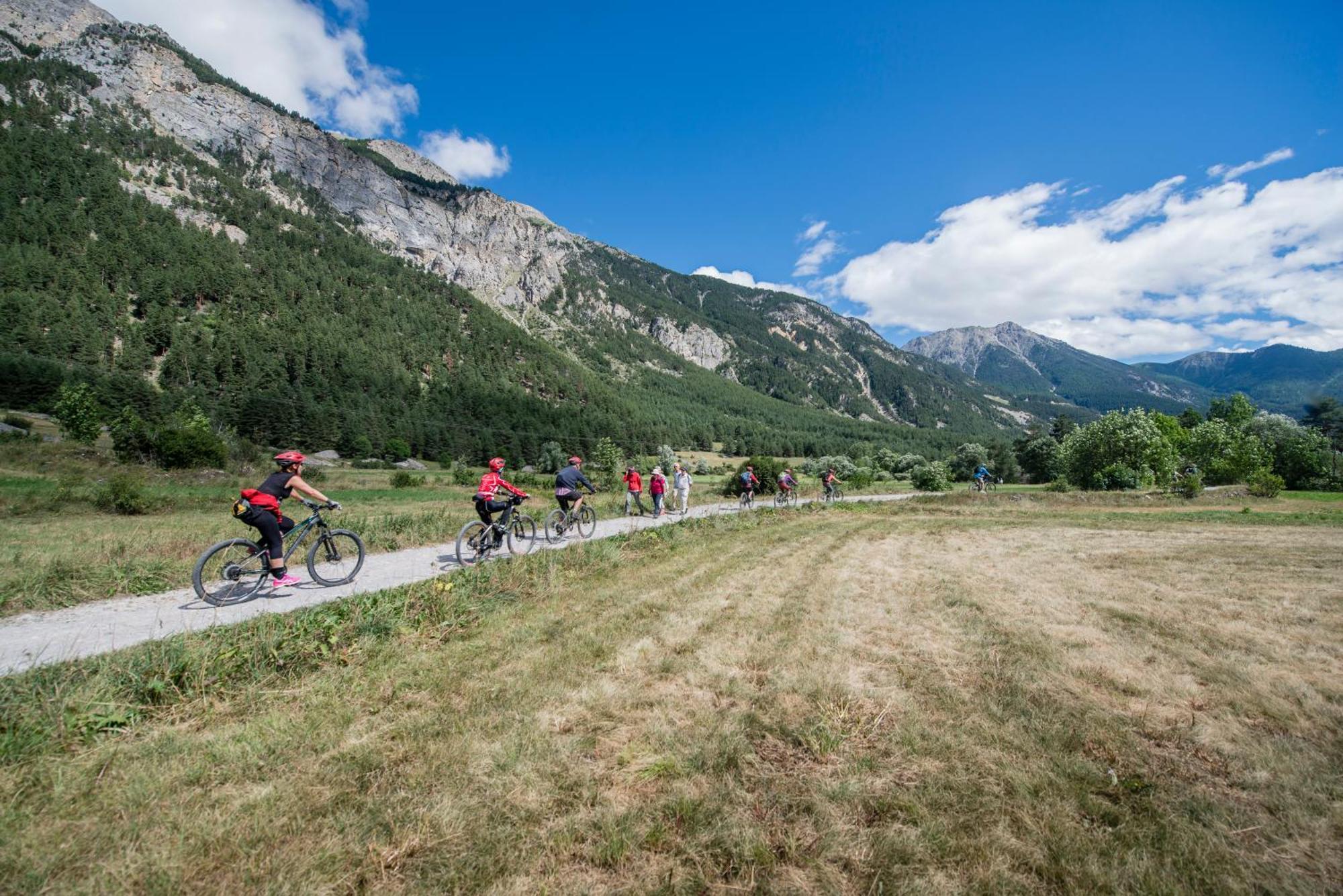 Villages Clubs Du Soleil - Монженевр Экстерьер фото